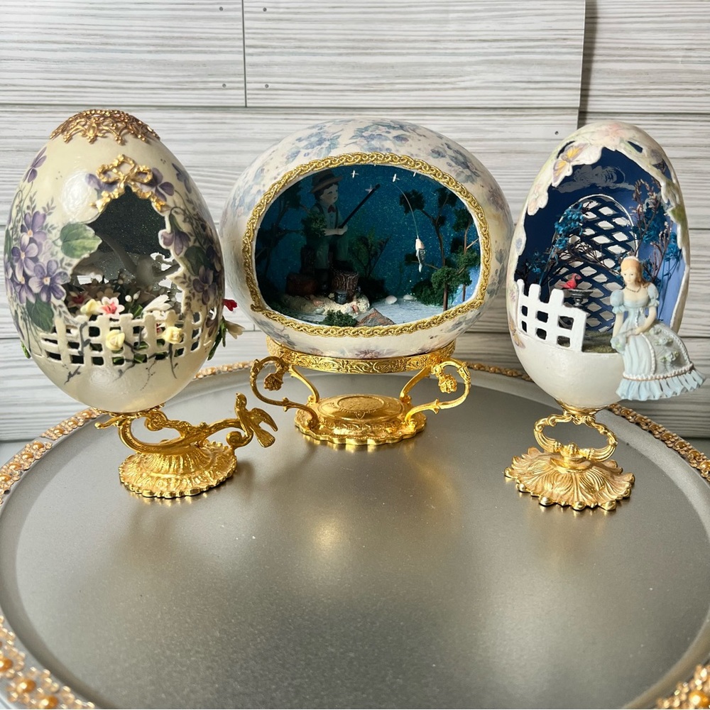 Vintage 3 Easter Egg Carving 3D Victorian Ceramic Faux Gold Stand Floral display - Picture 10 of 17
